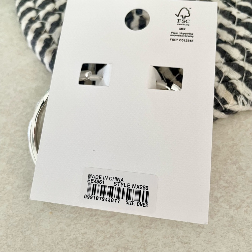 Madewell Shiny Silver Medium Hoop Earrings - Picture 2 of 2